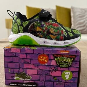 Toddler light up sneakers